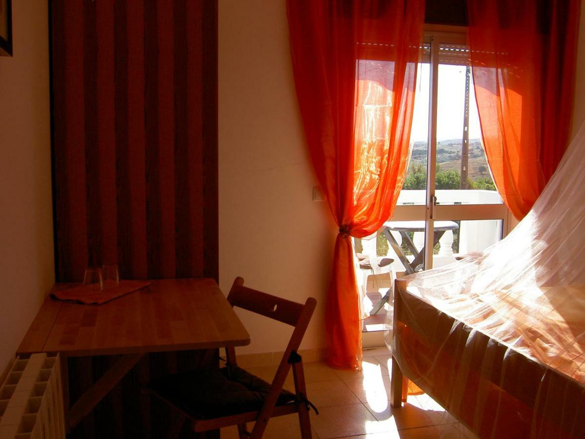 Quartos Com Boas Vistas Ribeira da Gafa 外观 照片