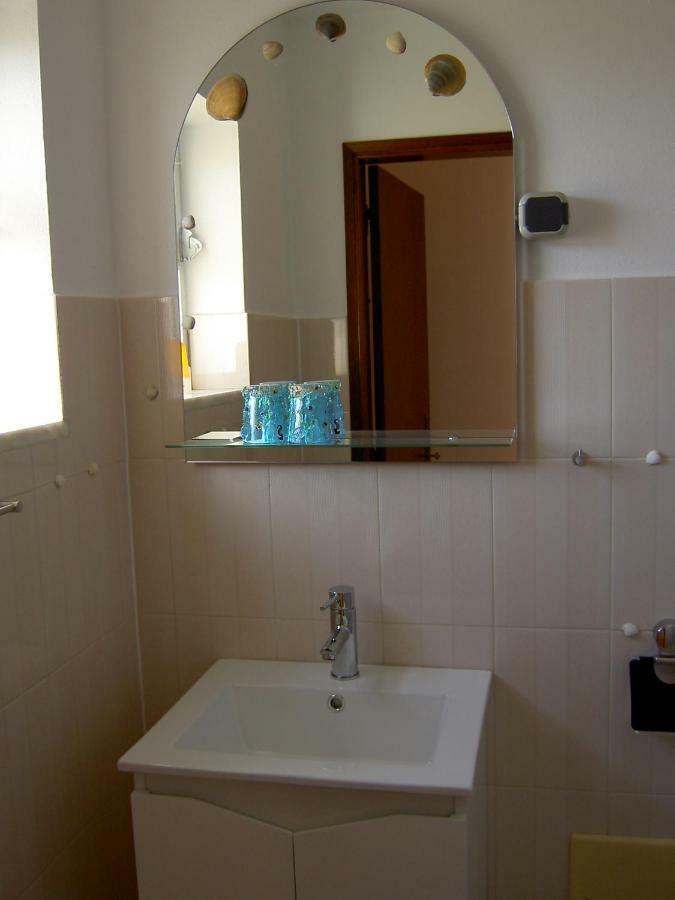 Quartos Com Boas Vistas Ribeira da Gafa 外观 照片