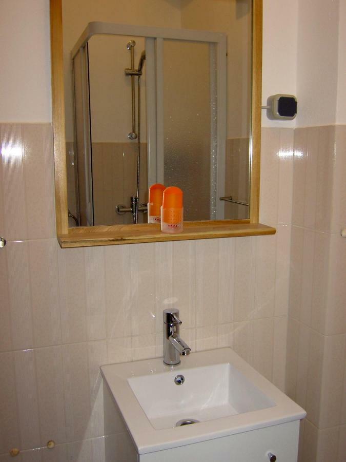 Quartos Com Boas Vistas Ribeira da Gafa 外观 照片